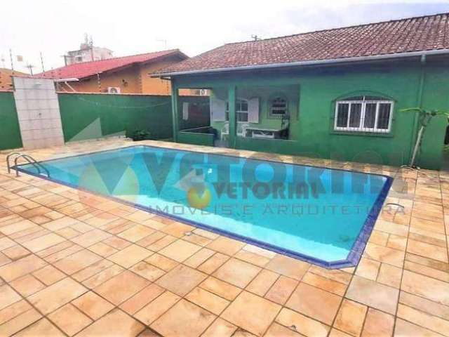 Casa com 4 dormitórios à venda, 280 m² por R$ 950.000,00 - Indaiá - Caraguatatuba/SP