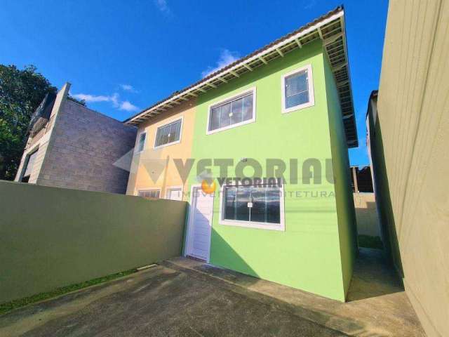 Sobrado com 2 dormitórios à venda, 68 m² por R$ 385.000,00 - C Mar - São Sebastião/SP