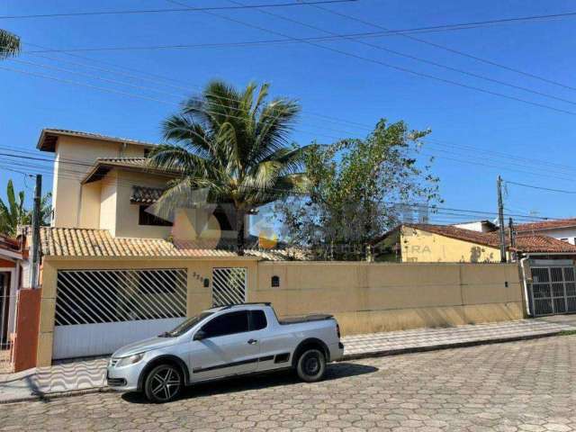 Casa com 4 dormitórios à venda, 190 m² por R$ 1.350.000,00 - Centro - Caraguatatuba/SP