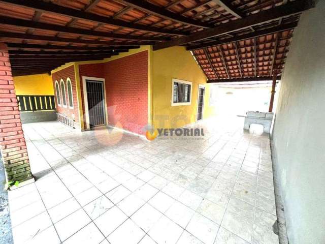 Casa com 3 dormitórios à venda, 72 m² por R$ 550.000,00 - Pontal de Santa Marina - Caraguatatuba/SP