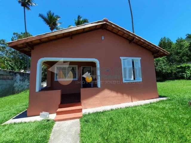 Oportunidade! Casa a 250 metros da praia das cigarras em São Sebastião