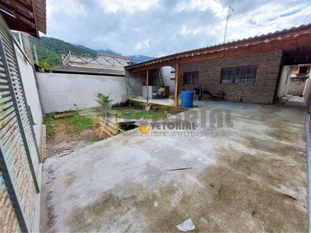 Casa com 3 dormitórios à venda, 125 m² por R$ 550.000,00 - Massaguaçu - Caraguatatuba/SP