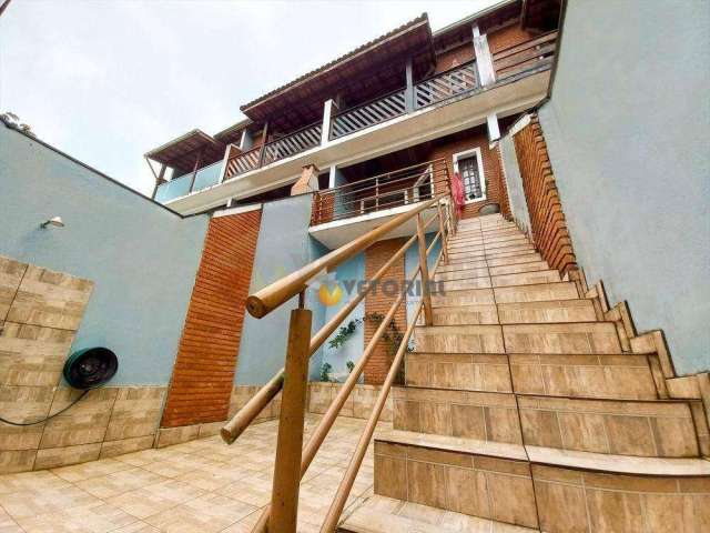 Sobrado com 2 dormitórios à venda, 86 m² por R$ 365.000,00 - Massaguaçu - Caraguatatuba/SP