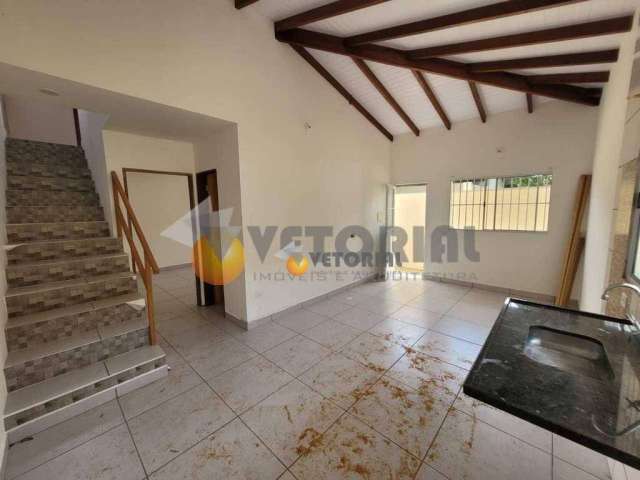 Sobrado com 2 dormitórios à venda, 62 m² por R$ 300.000,00 - Portal da Fazendinha - Caraguatatuba/SP