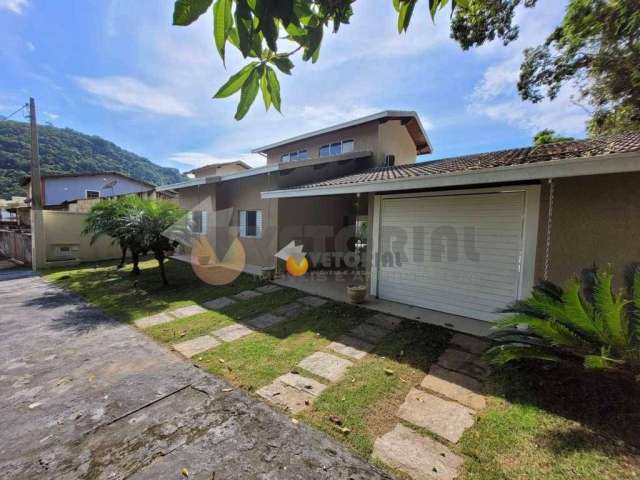 Casa à venda, 300 m² por R$ 1.700.000,00 - Massaguaçu - Caraguatatuba/SP