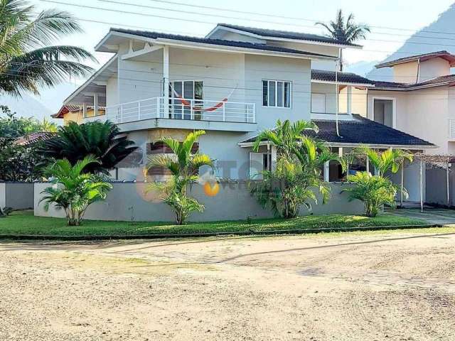 Casa com 4 dormitórios à venda, 290 m² por R$ 1.390.000,00 - Massaguaçu - Caraguatatuba/SP