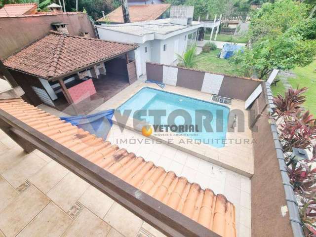 Sobrado com 5 dormitórios à venda, 250 m² por R$ 1.200.000 - Massaguaçu - Caraguatatuba/SP