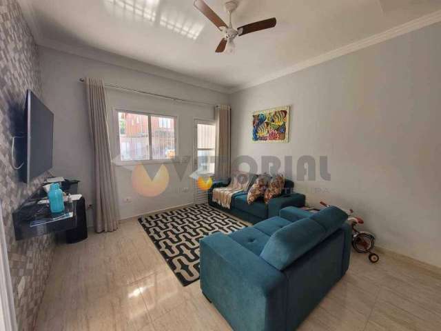 Sobrado com 2 dormitórios à venda, 77 m² por R$ 420.000,00 - Massaguaçu - Caraguatatuba/SP