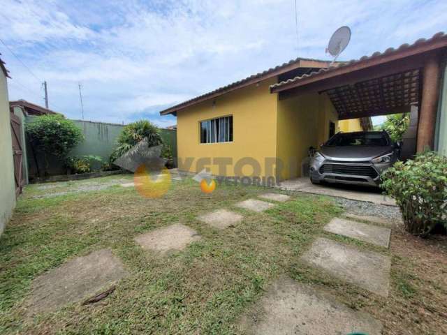 Casa com 2 dormitórios à venda, 95 m² por R$ 550.000,00 - Pontal de Santa Marina - Caraguatatuba/SP