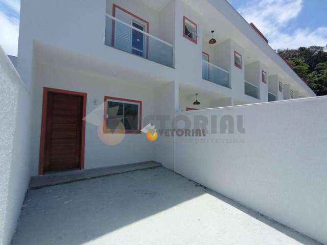 Sobrado com 2 dormitórios à venda, 80 m² por R$ 329.000,00 - Massaguaçu - Caraguatatuba/SP