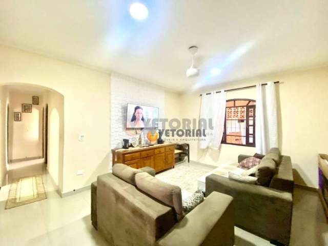 Casa com 3 dormitórios à venda, 170 m² por R$ 640.000,00 - Pontal de Santa Marina - Caraguatatuba/SP