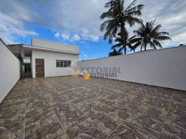 Casa com 3 dormitórios à venda, 107 m² por R$ 640.000 - Jardim das Gaivotas - Caraguatatuba/SP