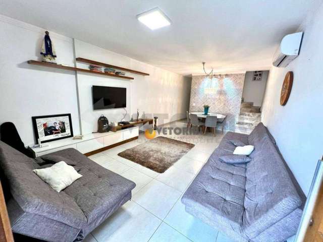 Sobrado com 3 dormitórios à venda, 128 m² por R$ 750.000,00 - Jardim Arua - Caraguatatuba/SP