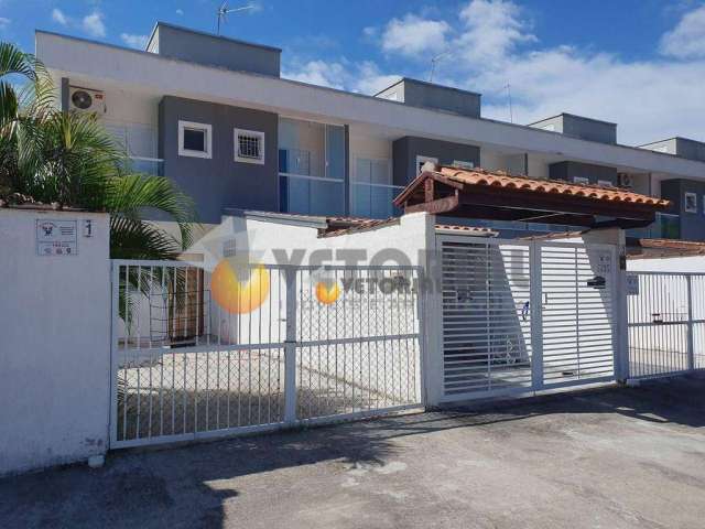 Sobrado com 2 dormitórios à venda, 75 m² por R$ 520.000,00 - Massaguaçu - Caraguatatuba/SP