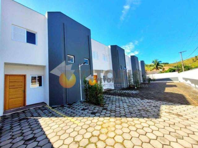 Sobrado com 2 dormitórios à venda, 111 m² por R$ 355.000,00 - Rio do Ouro - Caraguatatuba/SP