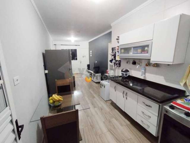 Casa com 2 dormitórios à venda, 46 m² por R$ 320.000,00 - Balneário dos Golfinhos - Caraguatatuba/SP