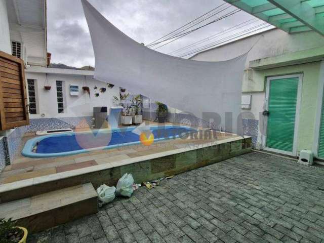 Casa com 4 dormitórios à venda, 160 m² por R$ 890.000 - Pto Grande - São Sebastião/SP