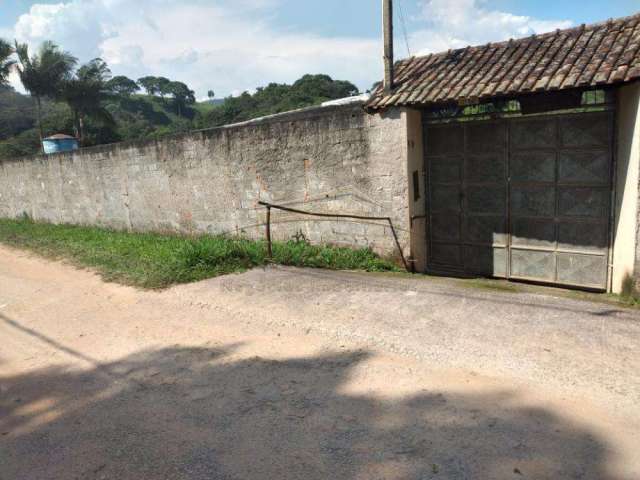 Chácara / sítio com 6 quartos à venda na Rua Um, Jardim Três Américas, Suzano, 200 m2 por R$ 540.000