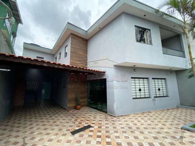 Casa com 2 quartos à venda na Avenida Katisutoshi Naito, Cidade Boa Vista, Suzano, 173 m2 por R$ 795.000