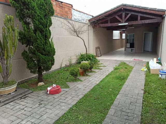 Casa com 2 quartos à venda na Rua Koichi Yoshikawa, Parque Maria Helena, Suzano, 174 m2 por R$ 480.000