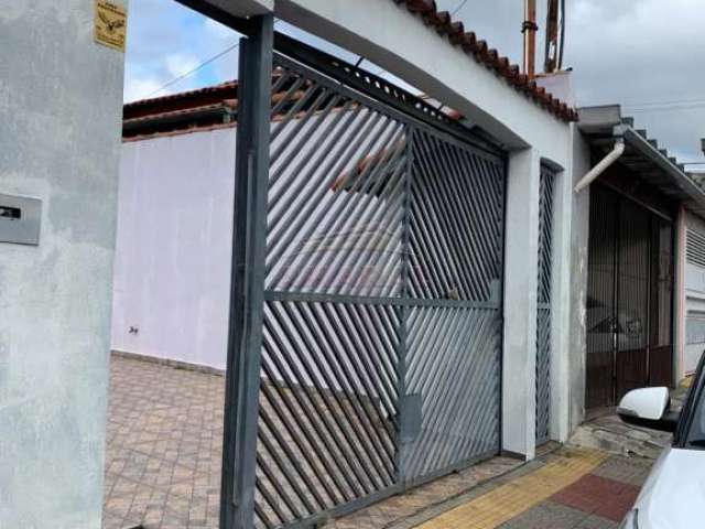 Casa com 2 quartos para alugar na Rua Lobato, Cidade Edson, Suzano, 138 m2 por R$ 2.800