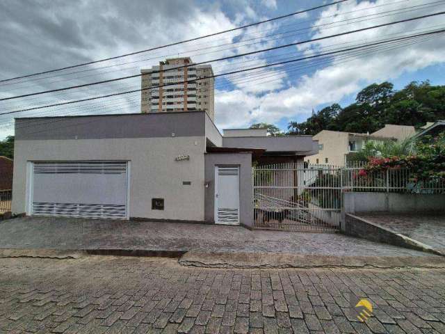 Casa com 3 dormitórios à venda, 153 m² por R$ 790.000,00 - Itoupava Seca - Blumenau/SC