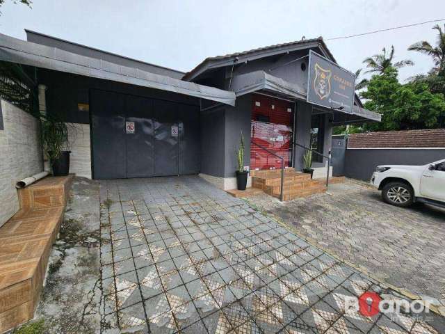 Casa com 1 dormitório à venda, 180 m² por R$ 1.100.000,00 - Água Verde - Blumenau/SC