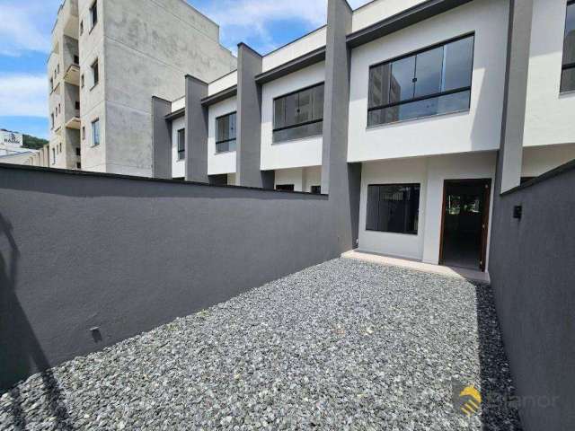 Casa com 2 dormitórios à venda, 83 m² por R$ 420.000,00 - Água Verde - Blumenau/SC