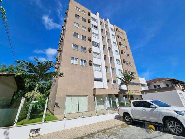 Apartamento com 3 dormitórios à venda, 75 m² por R$ 355.000,00 - Água Verde - Blumenau/SC