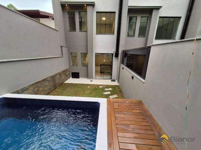 Casa com 3 dormitórios à venda, 143 m² por R$ 810.000,00 - Água Verde - Blumenau/SC