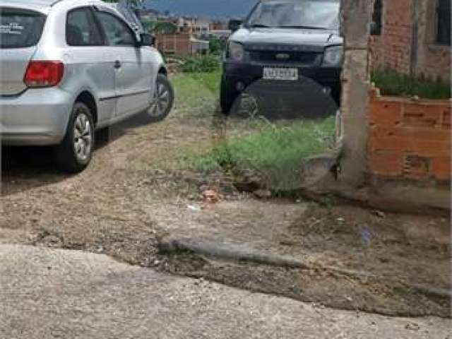 Galpão à venda em Santíssimo - RJ