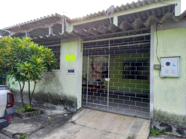 Casa com 2 quartos à venda em Campo Grande - RJ