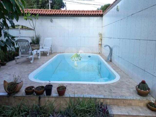 Casa com 3 quartos à venda em Santíssimo - RJ