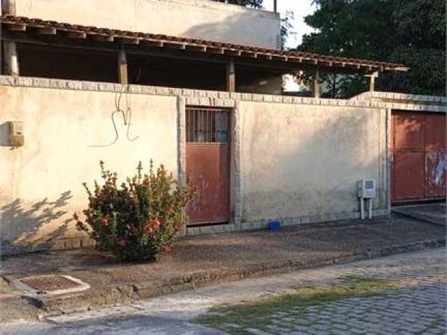 Casa com 2 quartos à venda em Santíssimo - RJ