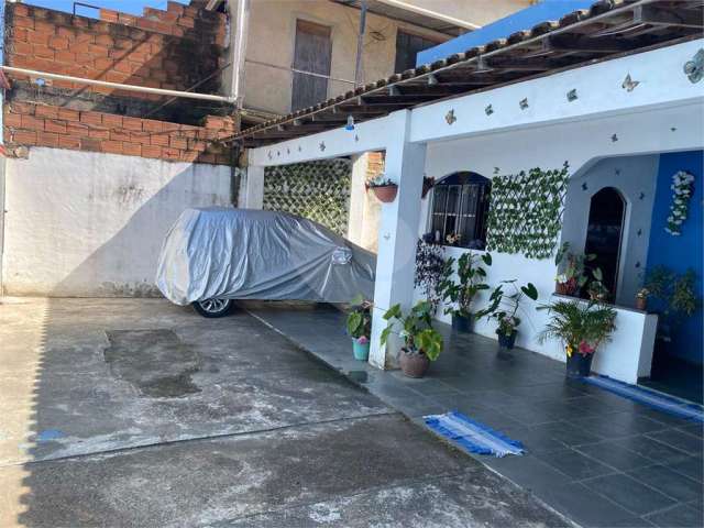 Casa com 3 quartos à venda em Guaratiba - RJ