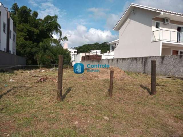 Terreno à venda na Rua Araponga, 7, Sertão do Maruim, São José por R$ 266.000