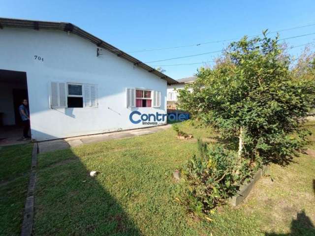 Casa com 3 quartos à venda na Rua Manaus, 701, Serraria, São José por R$ 480.000