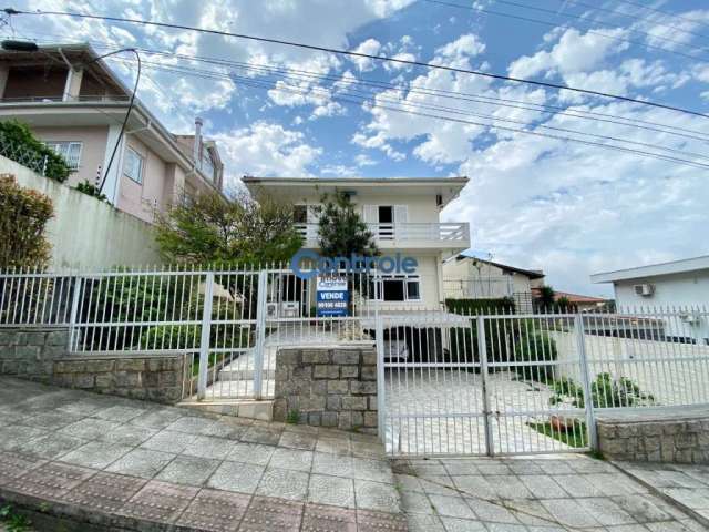 Casa com 5 quartos à venda na Rua Papa João 23, 262, Coqueiros, Florianópolis por R$ 2.350.000