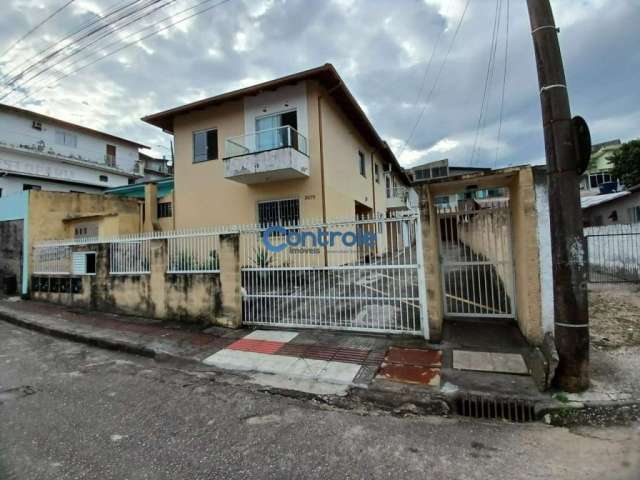 Casa em condomínio fechado com 3 quartos à venda na Rua Hélio Estefano Becker, 2870, Real Parque, São José por R$ 340.000