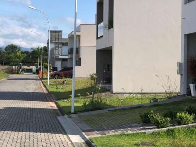 Terreno em condomínio fechado à venda na Avenida Wilson Castelo Branco, 700, Deltaville, Biguaçu por R$ 230.000