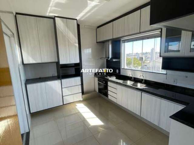 Cobertura de 130m² com 3 dormitórios no bairro Parque dos Lima em Franca/SP