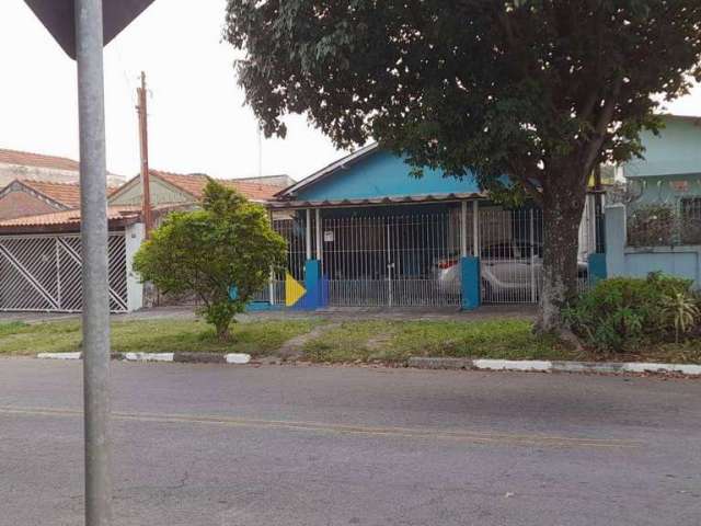 terreno com casa antiga