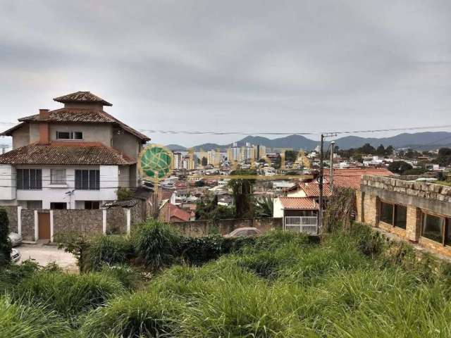 Terreno próximo a Beira Mar Norte.