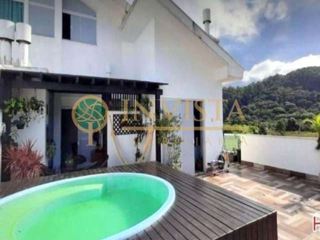 À venda com terraço privativo e jacuzzi no bairro Ingleses.