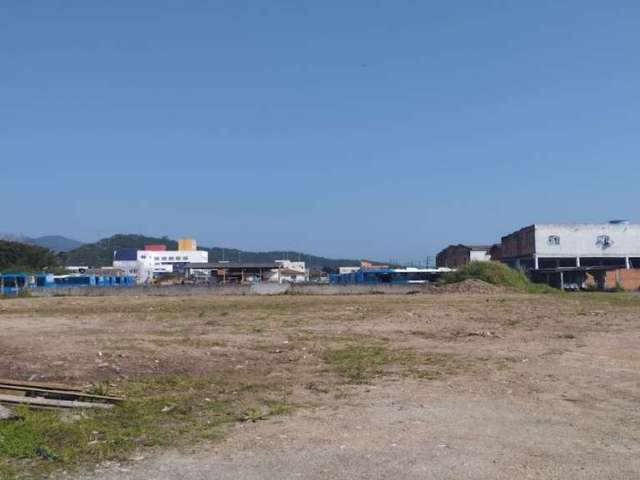 Terreno com 12.000m² à venda em Canasvieiras.