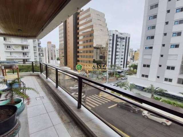 Apartamento Residencial à venda, Centro, Florianópolis - AP0217.