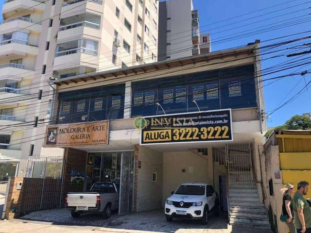 À venda! Casa comercial com 555m² localizada na Av. Hercílio Luz no Centro.