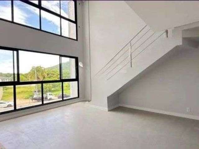 Apartamento Loft à venda com 1 vaga na Lagoa da Conceição.