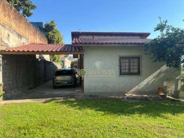 Casa para locação na Agronômica.