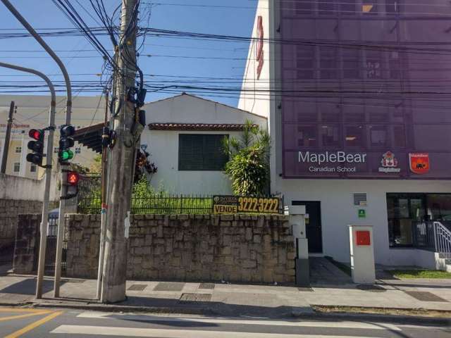 Terreno com 11.144m² á venda no Centro próximo a Igreja Universal.